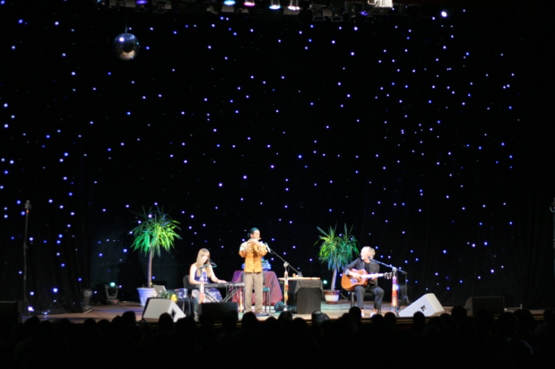 Moscow stage set, starry night.